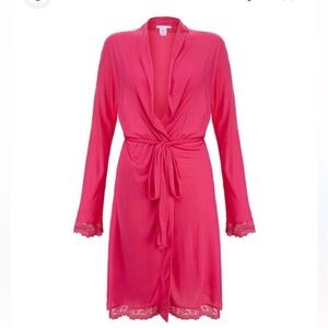 Eberjey pink wrap robe with lace hem large